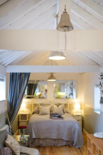 Old Fire Station - quaint and quirky little home Old Fire Station - quaint and quirky little home