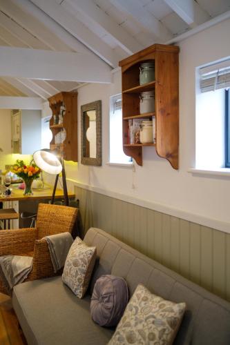 Old Fire Station - quaint and quirky little home Old Fire Station - quaint and quirky little home