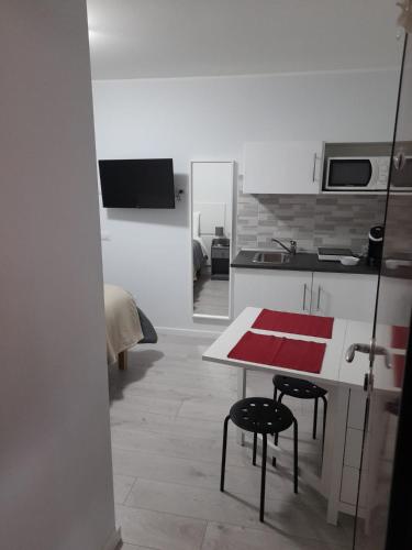  Your Independent Room with parking in Lecco