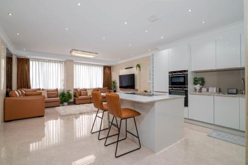 GuestReady - Extravagant 2BR Apt in London