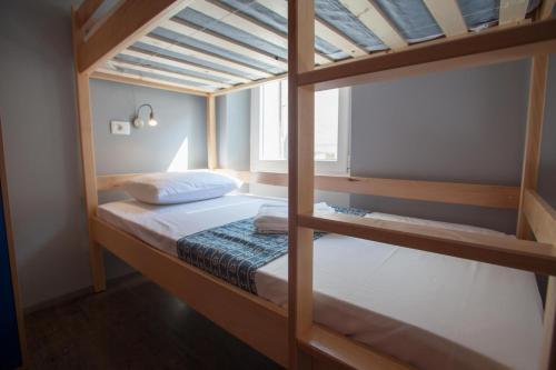 Bed in 6-Bed Mixed Dormitory Room