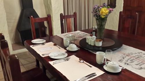 Facilities, 17 on 13th in Edenvale