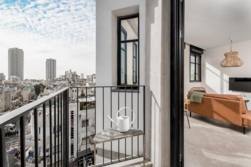 Trendy and cosy apartment / Balcony Trendy and cosy apartment / Balcony