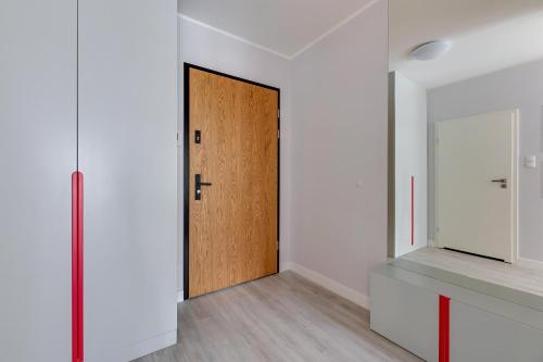 One-Bedroom Apartment image 1
