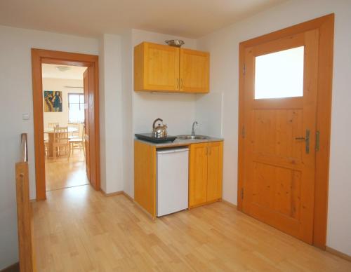 ห้องครัว, Apartmán V sadu (Apartman V sadu) in มิโรซแฟ