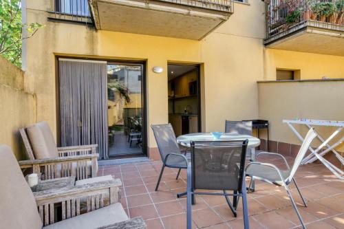 Ground floor apartment in Centre of Torroella De Montgri in 托羅埃利亞