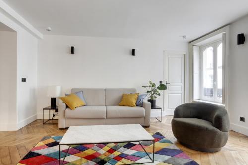 Apartments in the heart of Paris in Sentier, Paříž