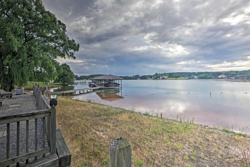 Sun-Filled Condo with Smith Mountain Lake Views