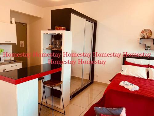 Couple Red Relaxing Gateway Holiday 10 in 사이버자야