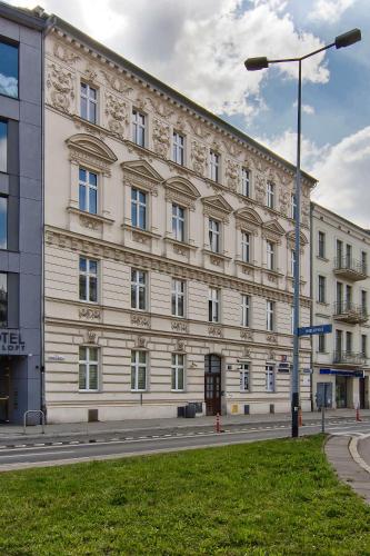 Apartament bialy z jacuzzi