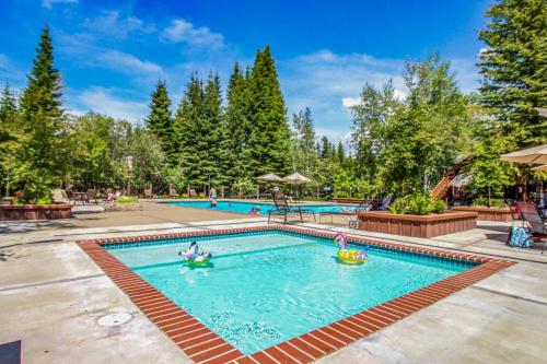 McCall Cottage on the 9th