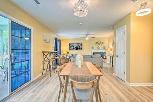 Summerville Family Home about 20 Mi to Charleston near Middleton Place