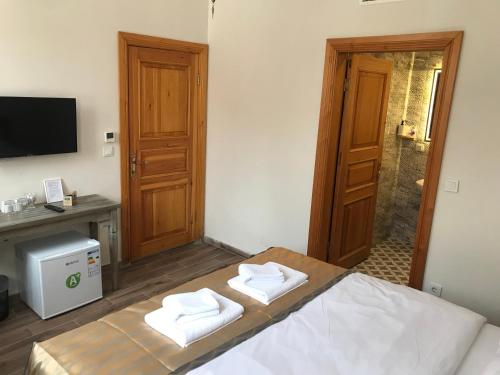 room detail thumbnail 0