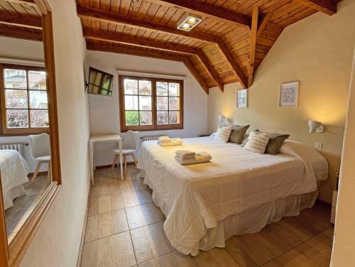 Latitud Cuarenta in San Martin De Los Andes