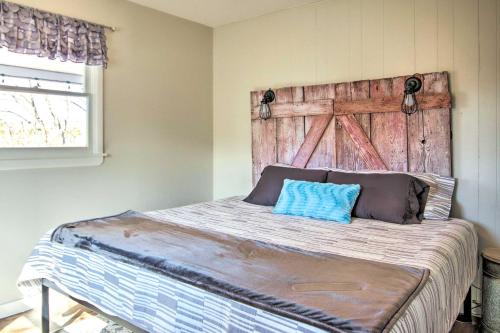 Lakefront Gem with Screened Porch and Game Room! Lakefront Gem with Screened Porch and Game Room!