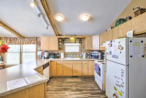 Waterfront Friendship Home with Private Pier! in Arkdale, USA