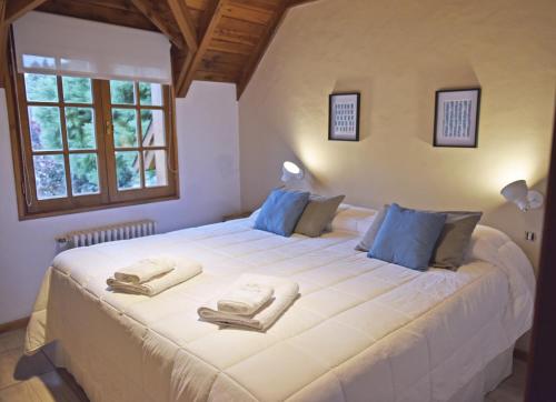 Double Room image 2