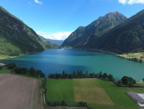  Bungalow Li Presi in Camping Cavresc, Via dal Cavresc 1, 7746 Le Prese-Poschiavo in Poschiavo
