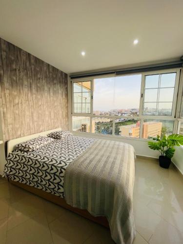 Apartamento La Torre 1337 Precioso, moderno y con piscina 1