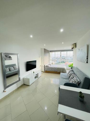 Apartamento La Torre 1337 Precioso, moderno y con piscina 3