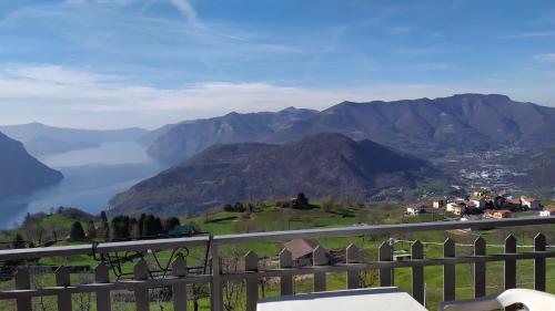 Panorama Verde Lago - Mountain Hospitality Lake Iseo in Bossico