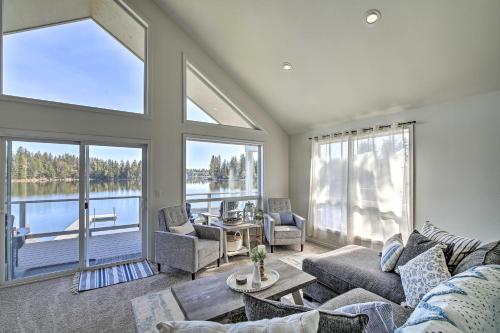 The Rookery - Dreamy Home with Private Dock!