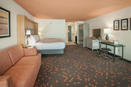 Holiday Inn Pensacola - University Area an IHG Hotel - image 8