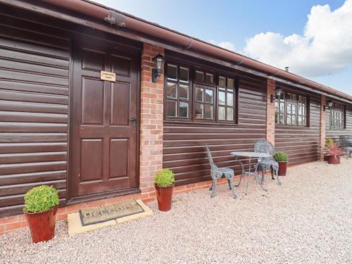 Parlour Barn - image 2