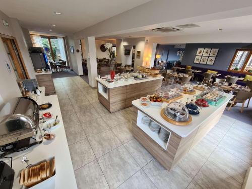 Mâncare şi băutură, Best Western Plus Hotel & SPA Le Schoenenbourg in Riquewihr