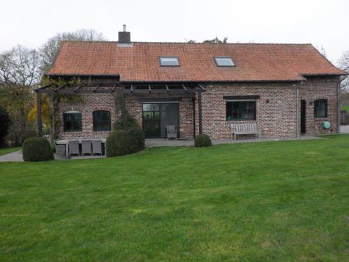 Vakantiehuis Montezicht in de groene heuvels van Dranouter cottage Dranouter