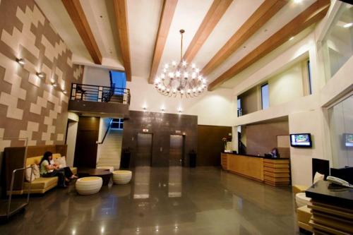 Lobby, L'Fisher Hotel in Bacolod (Negros Occidental)