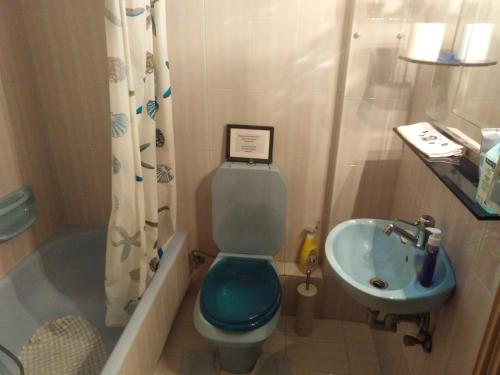 Filyra Homestay (Όμορφο δωμάτιο σε σπίτι), Афины (фото 4)