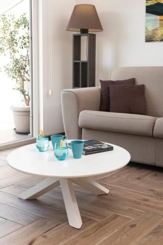  Deluxe Apartment with Terrace and Sea View  image 10