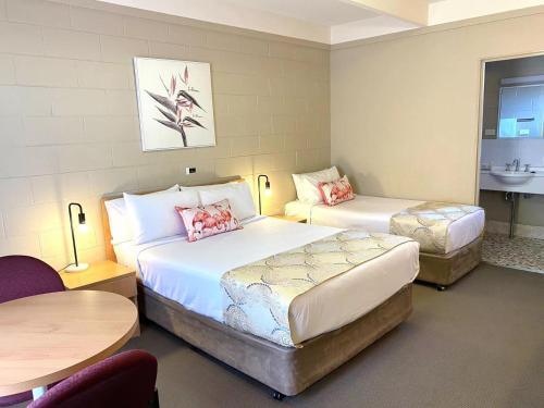 อพอลโล โมเต็ล พาร์ค (Apollo Motel Parkes) in ปาร์เคส