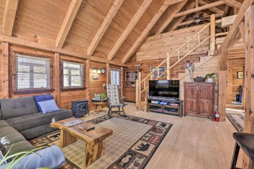 West Danville Cabin: Day Trip to Stowe Mtn! in 聖約翰斯堡 (VT)