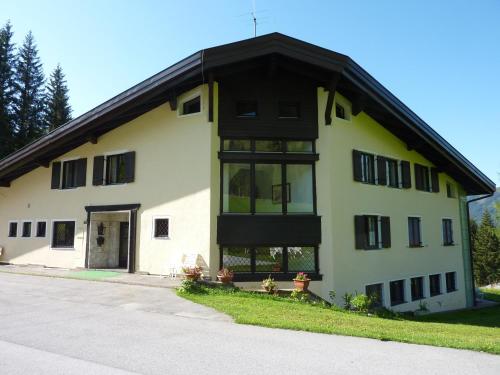 Appartementhaus Hochkonig 1 - Alpenrose Muhlbach