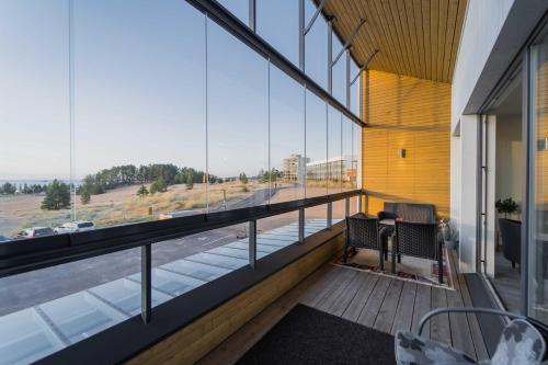 Balcony/terrace, Aurinkoranta Apartments by Hiekka Booking in Kalajoki