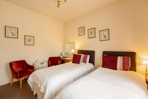 Crossways, Pickering