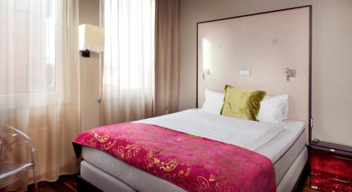 Clarion Collection Hotel Folketeateret - image 12