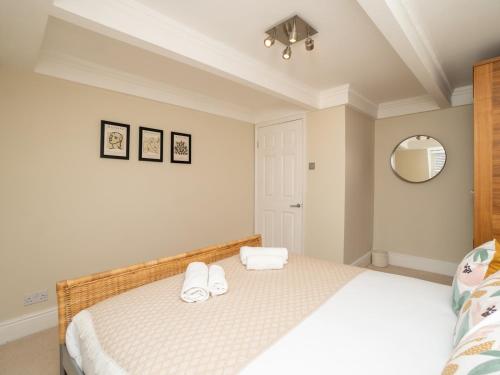 Spacious 3 bed apartment in prime central location - Pass the Keys, Bath (foto 9)