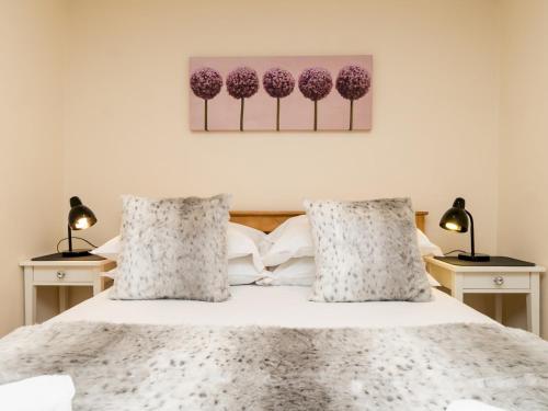 Pass the Keys Lovely 1 bed apartment with free parking, Бат (фото 8)