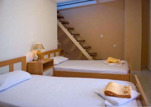 Two Bedroom Apartment with Partial Sea View - Split Level room in Christina Apartments