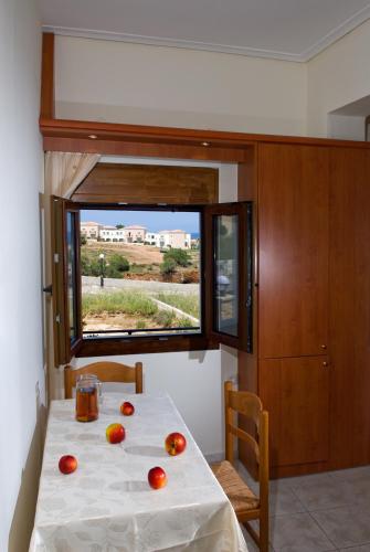 Two Bedroom Apartment with Partial Sea View - Split Level image 1