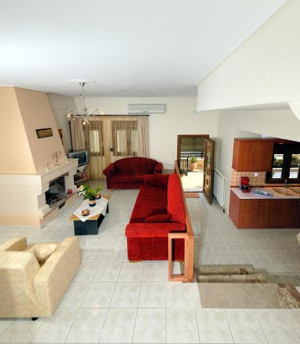 Two Bedroom Apartment with Sea View - Split Level image 9