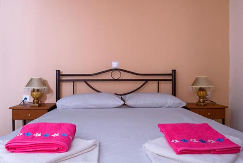 Two Bedroom Apartment with Sea View - Split Level image 7