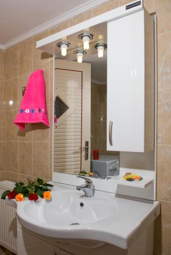 Christina Apartments - image 4