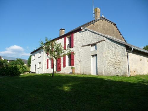 Maison de 3 chambres avec jardin clos a Jandun gîte à louer Vaux-Montreuil