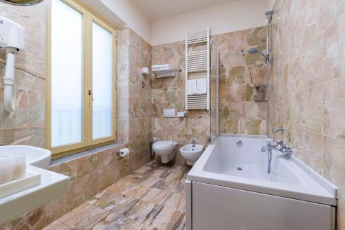 Hotel Art Atelier - image 10