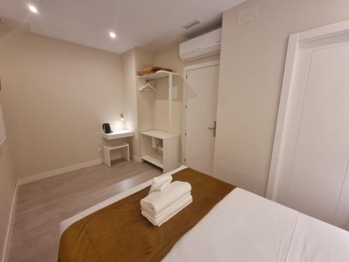 CH Velarde - image 11