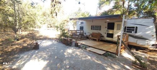 2 bedrooms, 5 beds